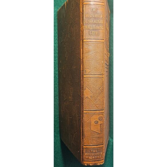 Vintage Household Searchlight Homemaking Guide - 1937 - Picture 3 of 9